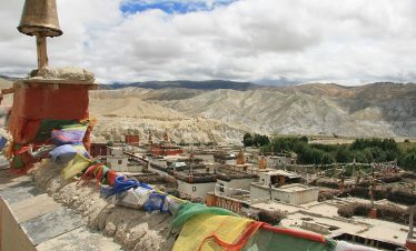 Upper Mustang trekking